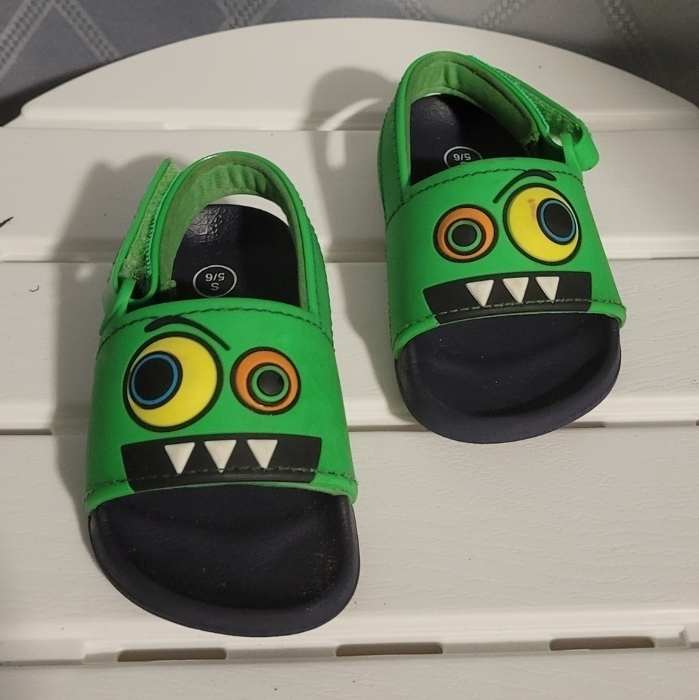 Cat and jack monster sandals